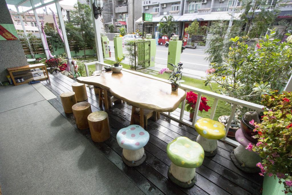 Vicking Guesthouse Taitung ภายนอก รูปภาพ