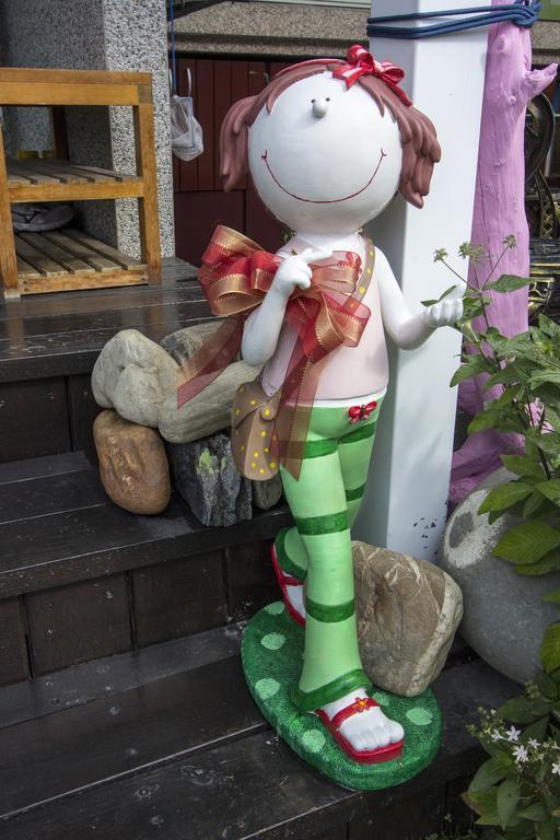 Vicking Guesthouse Taitung ภายนอก รูปภาพ