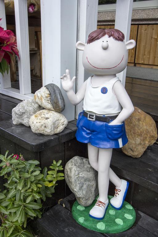 Vicking Guesthouse Taitung ภายนอก รูปภาพ