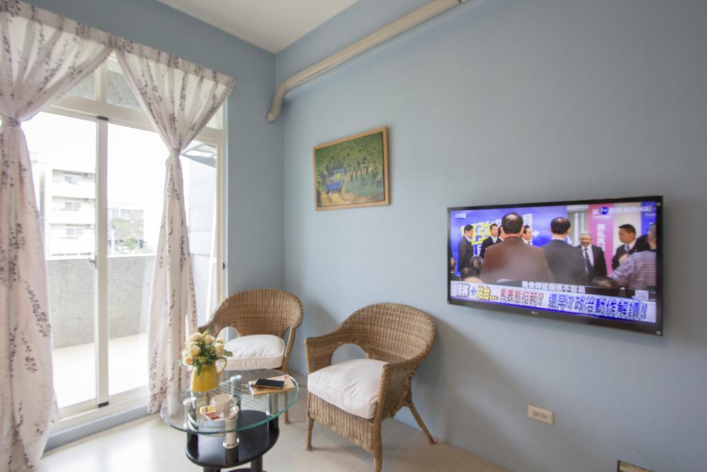 Vicking Guesthouse Taitung ภายนอก รูปภาพ