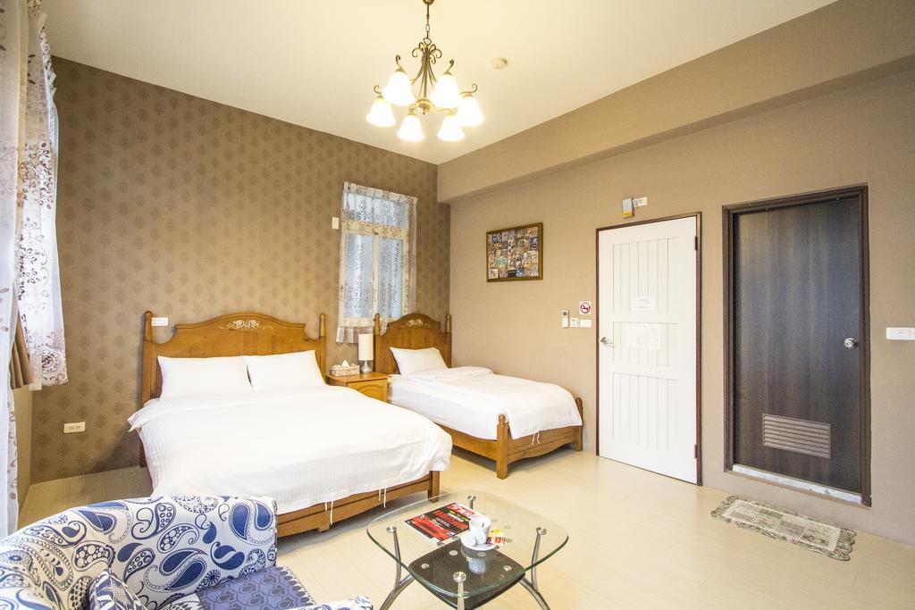 Vicking Guesthouse Taitung ภายนอก รูปภาพ