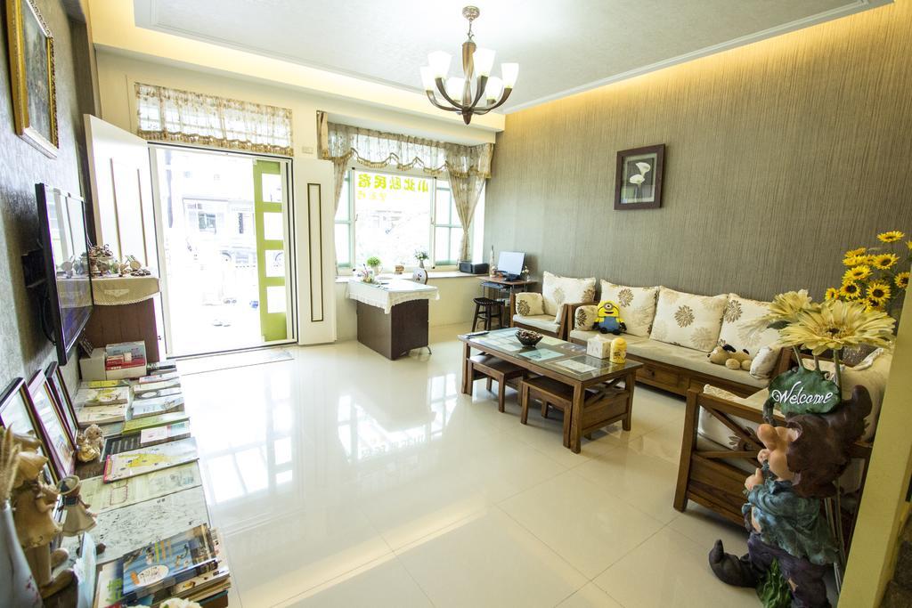 Vicking Guesthouse Taitung ภายนอก รูปภาพ
