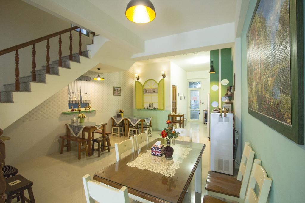 Vicking Guesthouse Taitung ภายนอก รูปภาพ